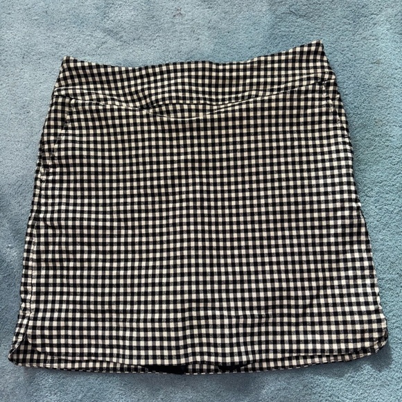 - Herringbone skort *second-hand - Picture 2 of 6